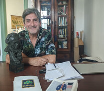 Julio Suárez en su estudio. 