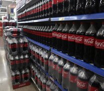 La Coca Cola se acumula en las góndolas en medio de la recesión. (Fuente: Dafne Gentinetta) (Fuente: Dafne Gentinetta) (Fuente: Dafne Gentinetta)