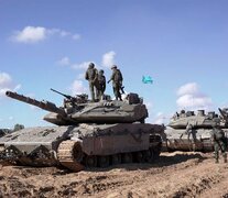 Un tanque israelí participa de la ofensiva en el este de Rafah.  (Fuente: AFP) (Fuente: AFP) (Fuente: AFP)