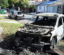 Las quemas de autos se realizaron el 27 de abril, 3 y 12 de mayo. 