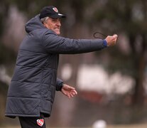 Hugo Tocalli es el entrenador interino de Independiente (Fuente: Prensa Independiente) (Fuente: Prensa Independiente) (Fuente: Prensa Independiente)