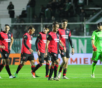 Newell´s no pudo levantar su imagen y Larriera está en duda.