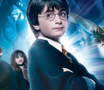 La serie cuenta con el aporte de la autora J. K. Rowling.