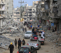 Palestinos desplazados escapanlos bombardeos israelíes en Franja de Gaza. (Fuente: AFP) (Fuente: AFP) (Fuente: AFP)