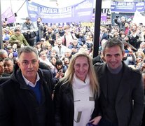 Sebastián Pareja, Karina Milei y Martín Menem. 