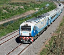 Un tren de larga distancia chocó a un vehículo: murió una menor y su madre quedó gravemente internada (Fuente: Trenes Argentinos) (Fuente: Trenes Argentinos) (Fuente: Trenes Argentinos)