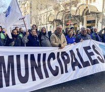 Los trabajadores municipales avanzan en acuerdos paritarios para ganarle a la disparada de precios. 