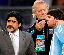 Maradona, Signorini y Messi en el Mundial de Sudáfrica 2010.