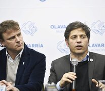 Axel Kicillof junto a Maximiliano Wesner, intendente de Olavarría.