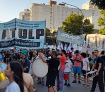 La UNLP marchó el jueves por las calles de la capital provincial. (Fuente: Redes sociales) (Fuente: Redes sociales) (Fuente: Redes sociales)