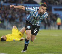 Adrián Martínez convirtió el segundo gol de Racing (Fuente: EFE) (Fuente: EFE) (Fuente: EFE)