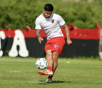 En el último partido, Cedrés pidió el cambio por una molestia muscular.