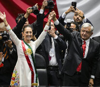 Claudia Sheinbaum, primera mujer presidenta de México, junto a su antecesor Andrés Manuel López Obrador. (Fuente: AFP) (Fuente: AFP) (Fuente: AFP)