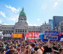 Movilización y radio abierta ayer frente al Congreso  (Fuente: Guido Piotrkowski) (Fuente: Guido Piotrkowski) (Fuente: Guido Piotrkowski)