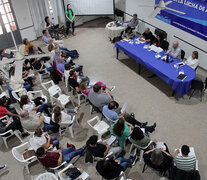 La asamblea de docentes públicos. (Fuente: Gentileza) (Fuente: Gentileza) (Fuente: Gentileza)