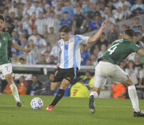 Julián Alvarez tuvo un gran partido, esta vez lejos de la posición de nueve. (Fuente: Julio Mancini) (Fuente: Julio Mancini) (Fuente: Julio Mancini)