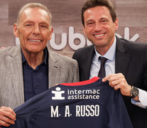 Miguel Russo posa junto la presidente de San Lorenzo, Marcelo Moretti (Fuente: Prensa) (Fuente: Prensa) (Fuente: Prensa)