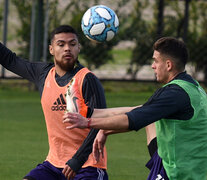 El chileno Díaz, en la práctica de River.