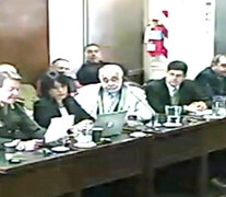 Milani fue de uniforme a las audiencias y dijo que no lo iban a quebrar. 