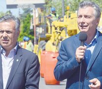 Cornejo con Macri en una de las visitas que hizo el Presidente a Mendoza. (Fuente: Télam) (Fuente: Télam) (Fuente: Télam)