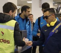 Carlos Tevez encabeza la delegación de Boca Juniors, ya en suelo ecuatoriano. (Fuente: Foto Prensa Boca) (Fuente: Foto Prensa Boca) (Fuente: Foto Prensa Boca)