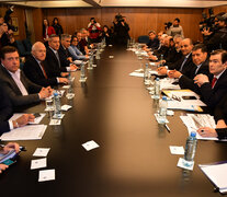 Los gobernadores se reunieron en el Consejo Federal de Inversiones. (Fuente: Télam) (Fuente: Télam) (Fuente: Télam)