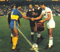 Boca-Aston Villa jugaron el 22 de agosto de 1984. Ganaron los xeneizes 2-0.