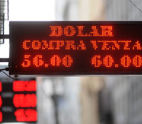 El dólar subió en forma acelerada hasta más de 60 pesos. (Fuente: Guadalupe Lombardo) (Fuente: Guadalupe Lombardo) (Fuente: Guadalupe Lombardo)