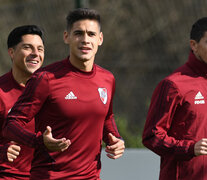 Martínez Quarta, Ignacio Fernández y Enzo Pérez durante la práctica. (Fuente: Prensa River) (Fuente: Prensa River) (Fuente: Prensa River)