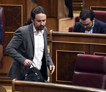 Iglesias,  líder de Podemos, acusó al presidente español de habele mentido (Fuente: AFP) (Fuente: AFP) (Fuente: AFP)