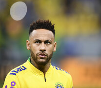 Neymar, en medio de una acusación por violación, sufrió un esguince de tobillo con compromiso ligamentario y se bajó de la convocatoria de Tite. (Fuente: AFP) (Fuente: AFP) (Fuente: AFP)