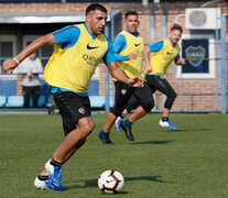 Abila se entrenó a la par de sus compañeros. (Fuente: Foto Prensa Boca) (Fuente: Foto Prensa Boca) (Fuente: Foto Prensa Boca)