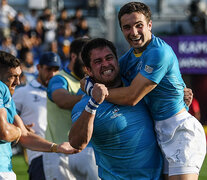 Epica actuacion uruguaya ante Fiji. (Fuente: AFP) (Fuente: AFP) (Fuente: AFP)