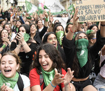 La presencia juvenil fue predominante en la marcha de ayer. (Fuente: Andrés Macera.) (Fuente: Andrés Macera.) (Fuente: Andrés Macera.)