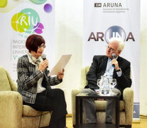 Carlos Ulanovsky en el encuentro de radios universitarias. (Fuente: FCE) (Fuente: FCE) (Fuente: FCE)