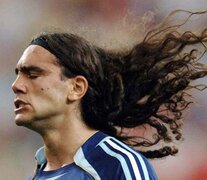 Sorín jugó 74 partido y marcó 12 goles con la Selección de Argentina entre 1996 y 2006.