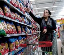 El resultado en el consumo no fue peor a raíz del stockeo de mercadería posterior a la devaluación.