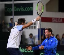 Pella y Schwartzman, festejan en San Juan frente a Colombia. (Fuente: Télam) (Fuente: Télam) (Fuente: Télam)