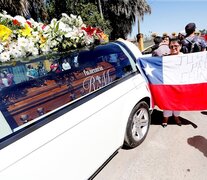 Funeral de José Uribe, asesinado por el disparo de un soldado en Curicó.  (Fuente: EFE) (Fuente: EFE) (Fuente: EFE)