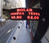 Desde las PASO los depósitos cayeron 11.755 millones de dólares. (Fuente: NA) (Fuente: NA) (Fuente: NA)