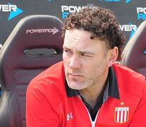 Gabriel Milito, DT de EStudiantes de La Plata. (Fuente: Fotobaires) (Fuente: Fotobaires) (Fuente: Fotobaires)