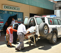 Uno de los cocaleros heridos en Cochabamba, lugar de resistencia al golpe.  (Fuente: EFE) (Fuente: EFE) (Fuente: EFE)