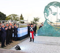 La presentación del homenaje a Belgrano, emplazado de cara al río. (Fuente: Andres Macera) (Fuente: Andres Macera) (Fuente: Andres Macera)