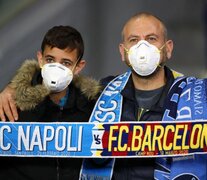 Una imagen elocuente de lo que fue el partido de Napoli-Barcelona en el San Paolo. (Fuente: AFP) (Fuente: AFP) (Fuente: AFP)