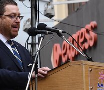 Ariel Eichbaum, presidente de la AMIA, durante el acto por los 25 años del atentado. (Fuente: Télam) (Fuente: Télam) (Fuente: Télam)