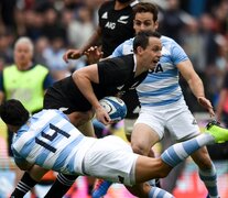 Matías Moroni y el tackle. Los Pumas no pudieron dar el golpe ante los All Blacks. (Fuente: Twitter AllBlacks) (Fuente: Twitter AllBlacks) (Fuente: Twitter AllBlacks)