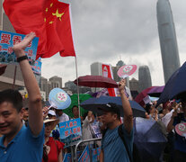 Marcha a favor del gobierno en Parque Tamar, Hong Kong  (Fuente: EFE) (Fuente: EFE) (Fuente: EFE)