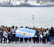 Reclamo en Mar del Plata de los familiares de las víctimas al cumplirse un año del hundimiento.