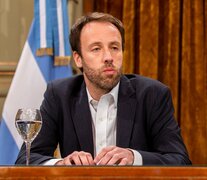 La negociación es encabezada por Pablo López, ministro de Hacienda y Finanzas.  (Fuente: NA) (Fuente: NA) (Fuente: NA)