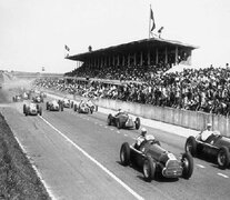 A la carrera de Silverstone en 1950 asistieron 120 mil espectadores.